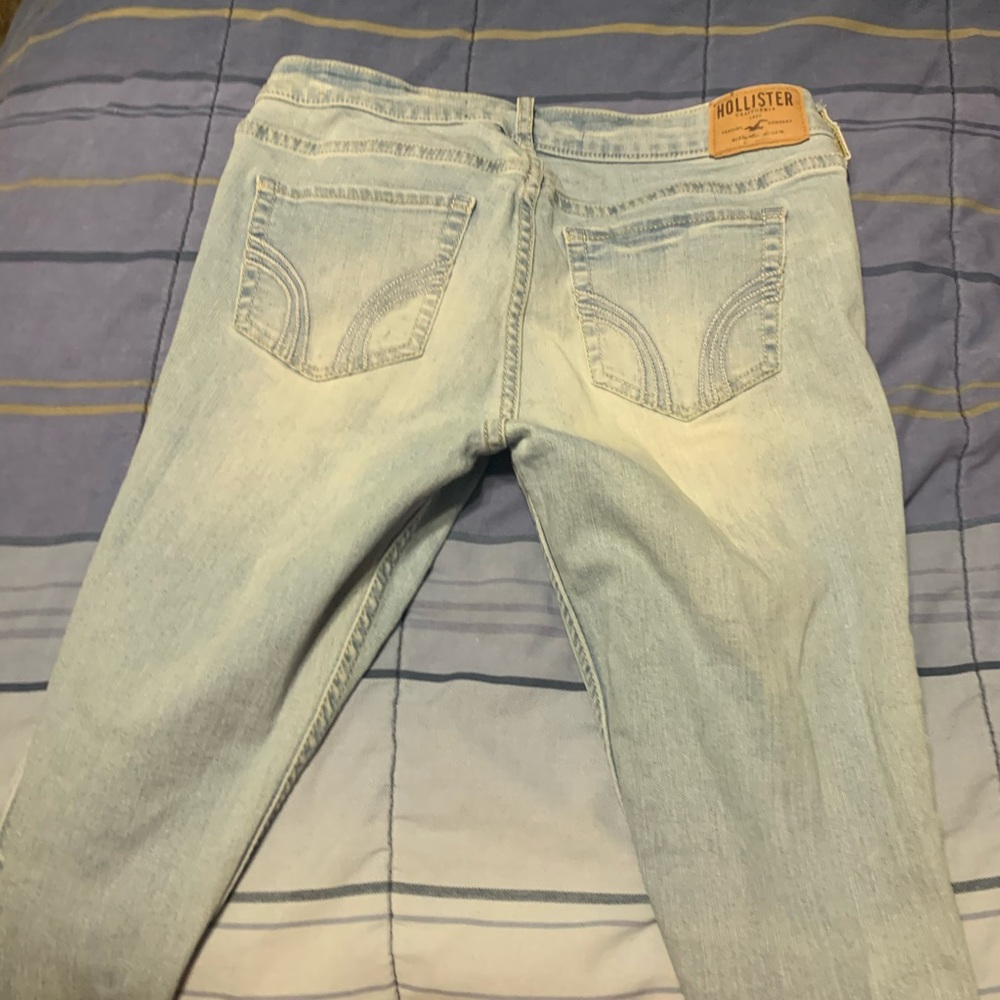 Hollister Crop Size 5